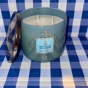 Bath and Body Works Sweater Weather 3-Wick Candle
